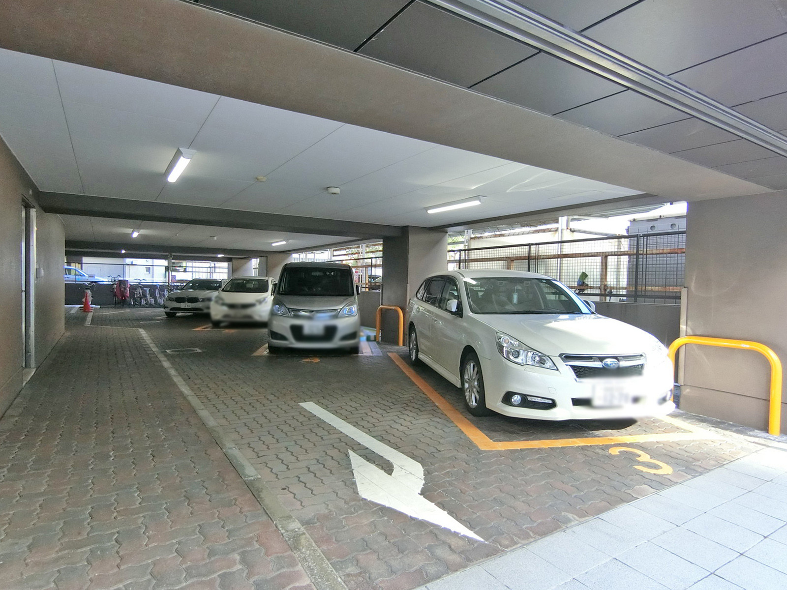 駐車場