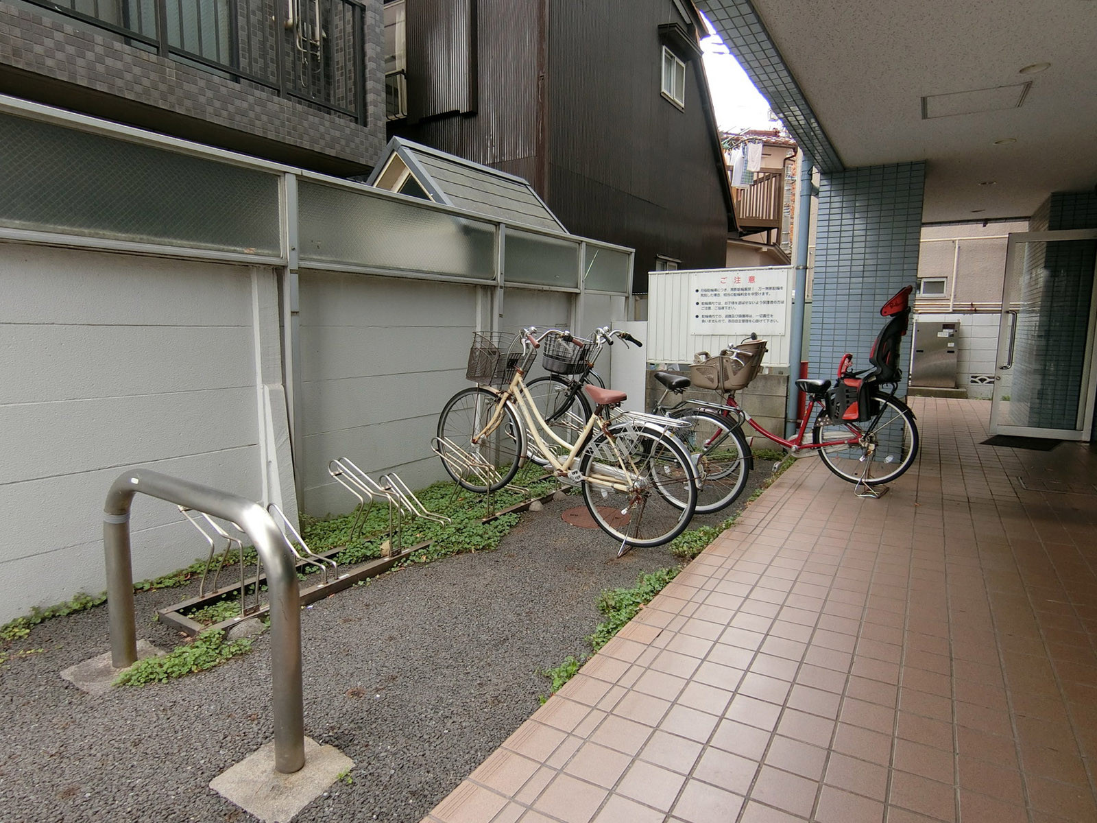 駐輪場