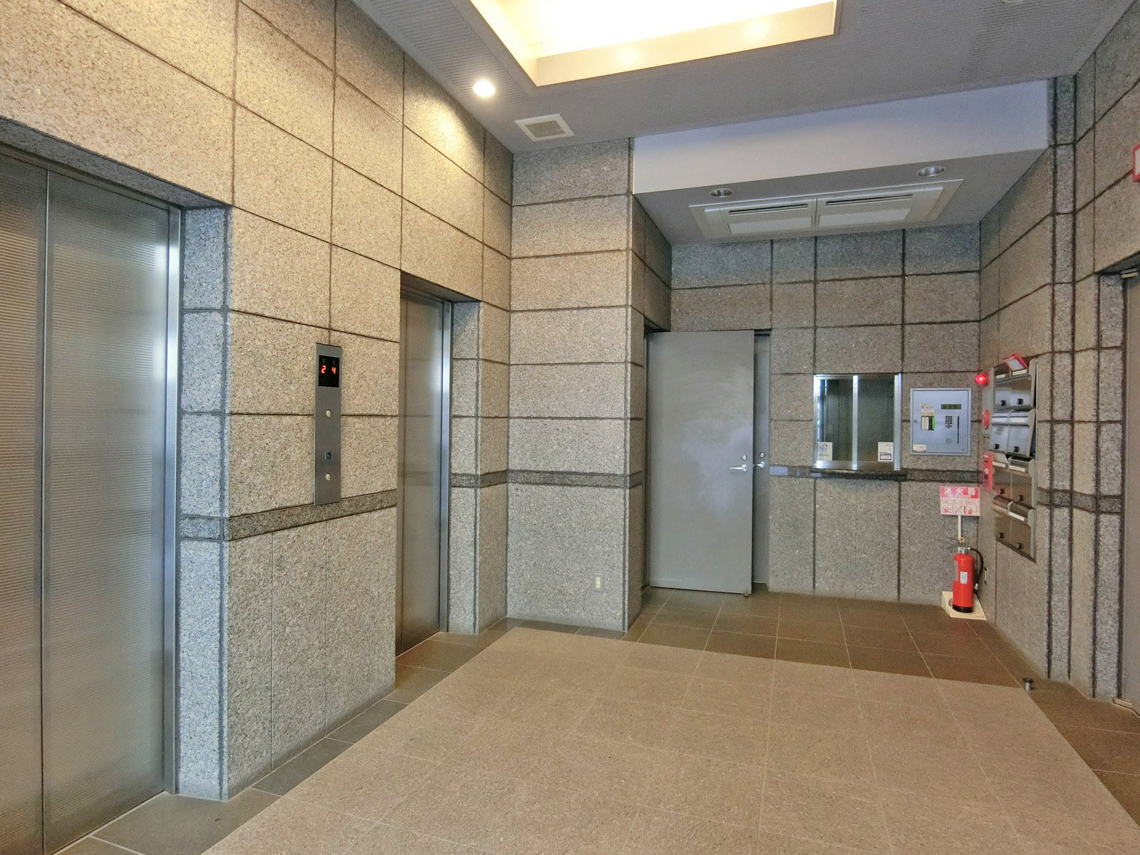 エントランス