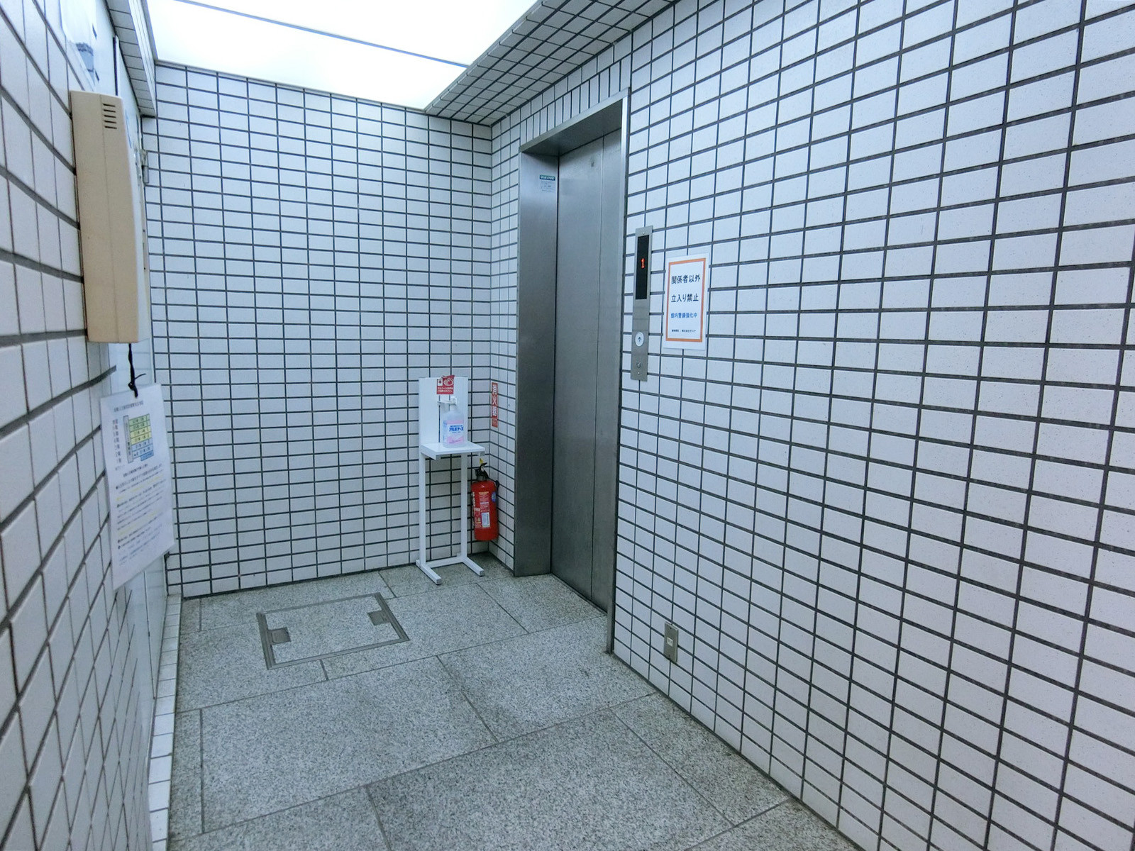 エレベーター