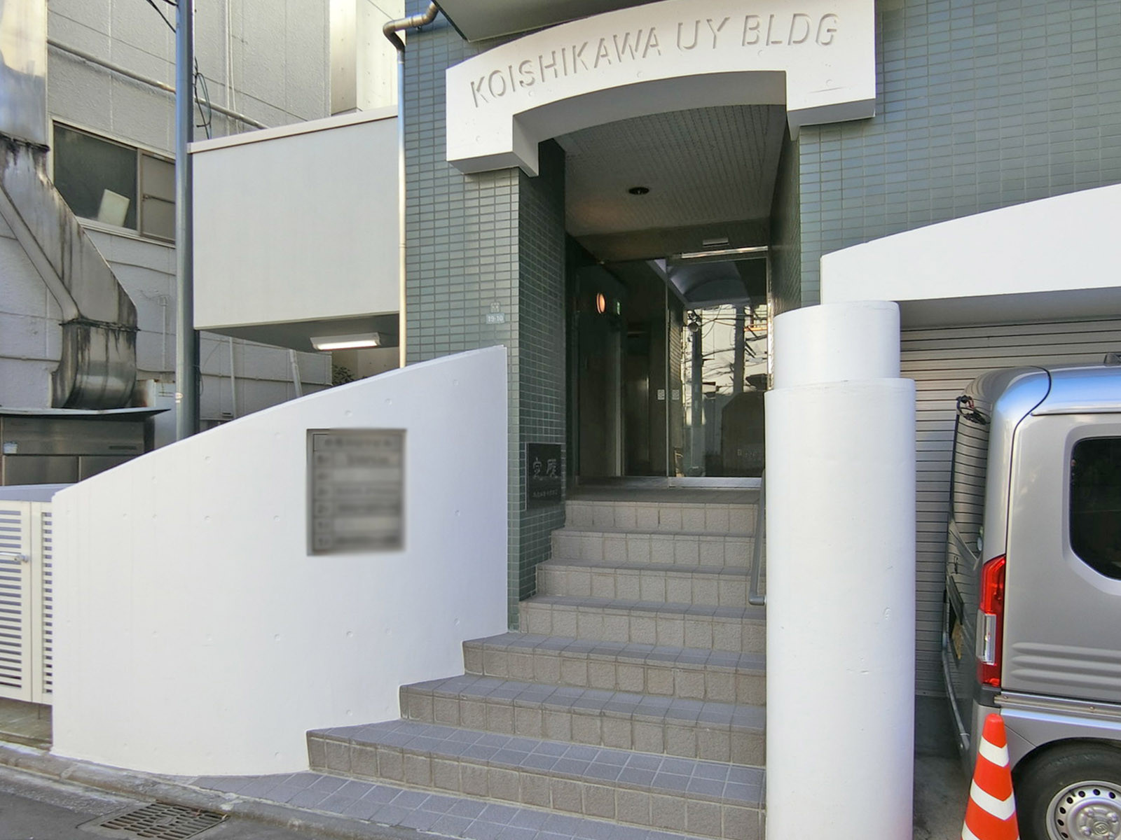 エントランスアプローチ