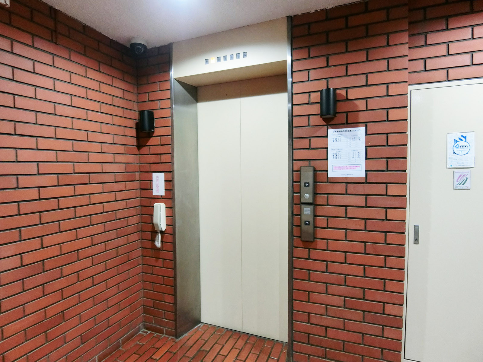 エレベーター