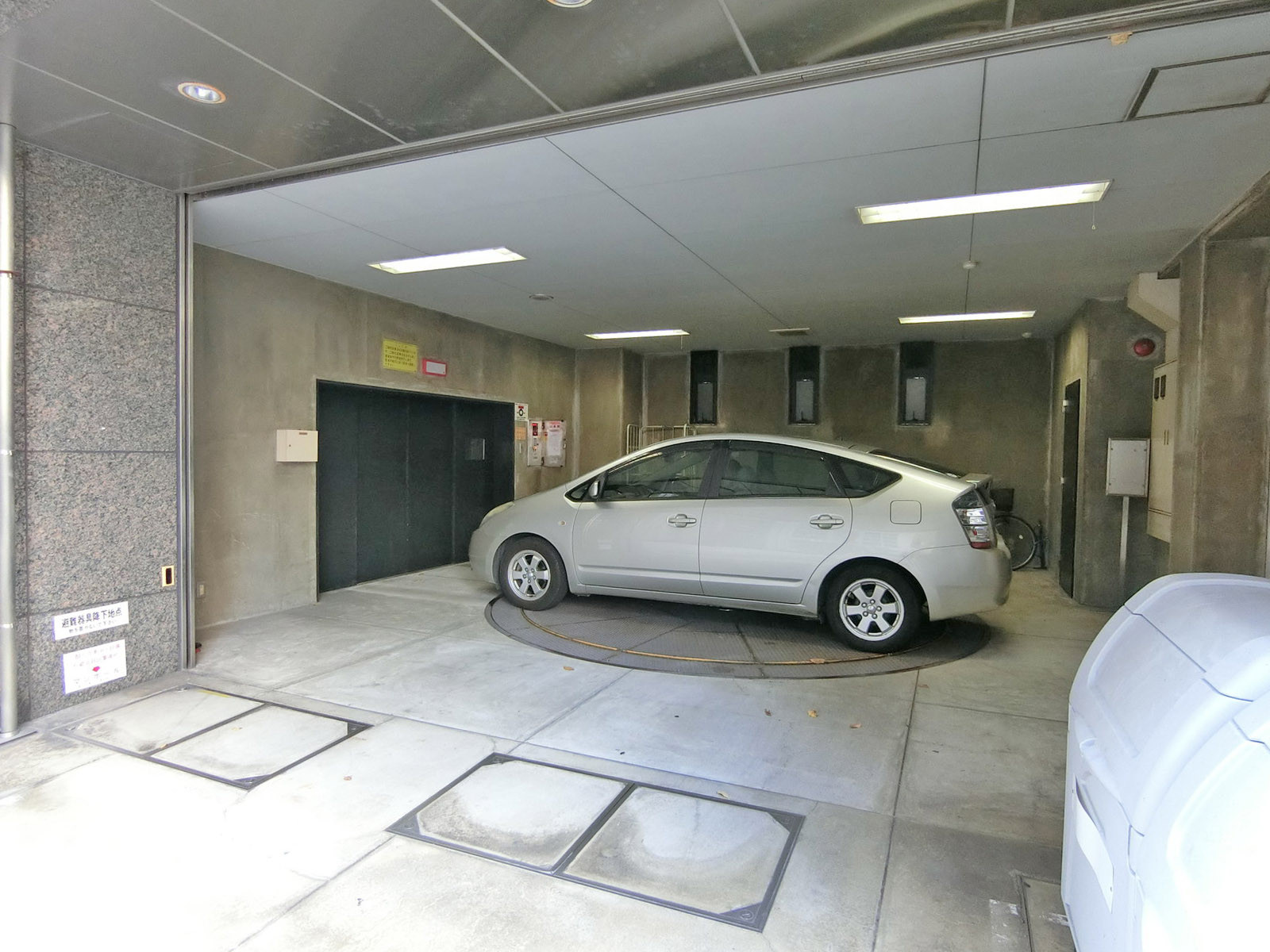 駐車場