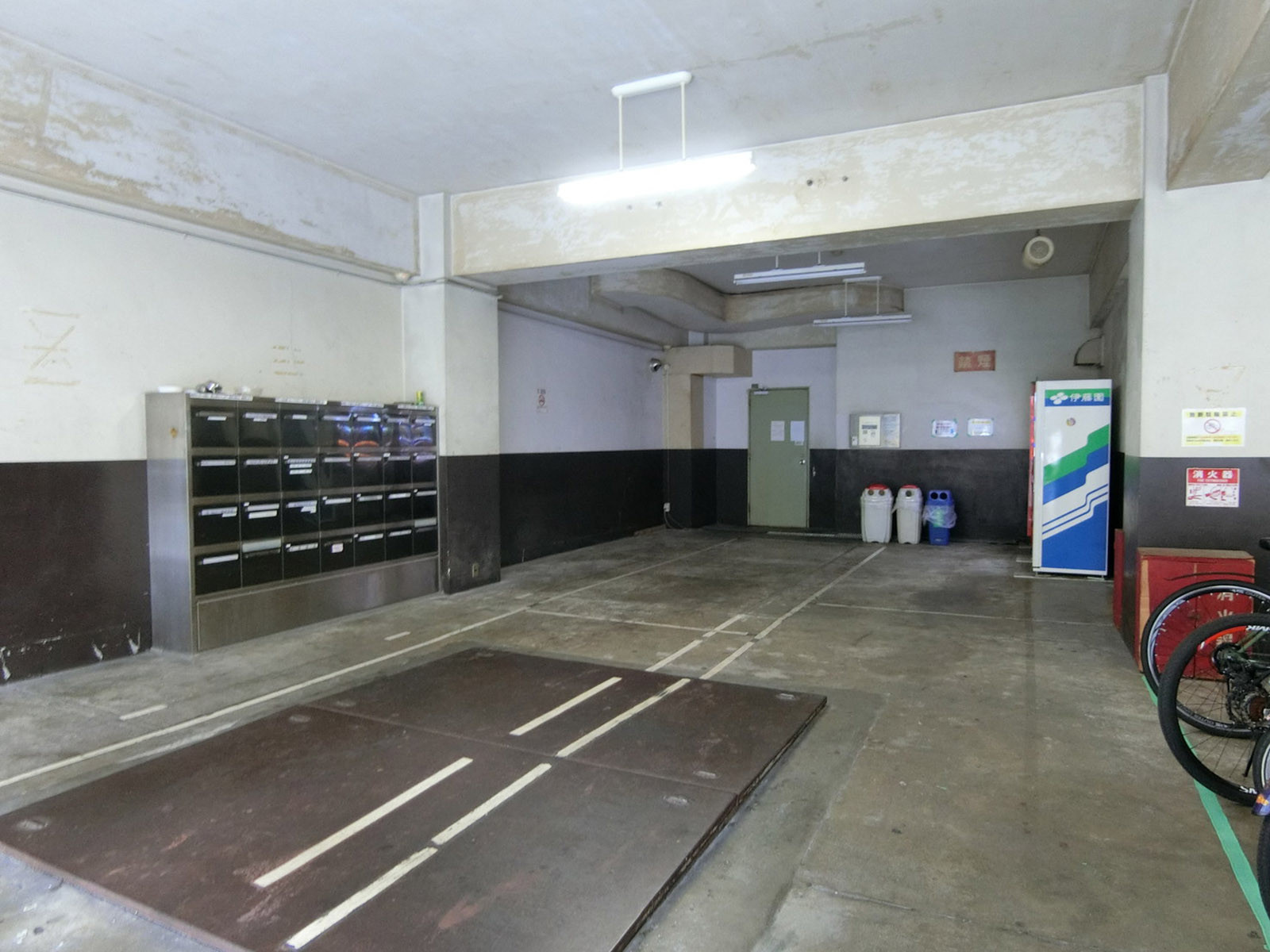 駐車場