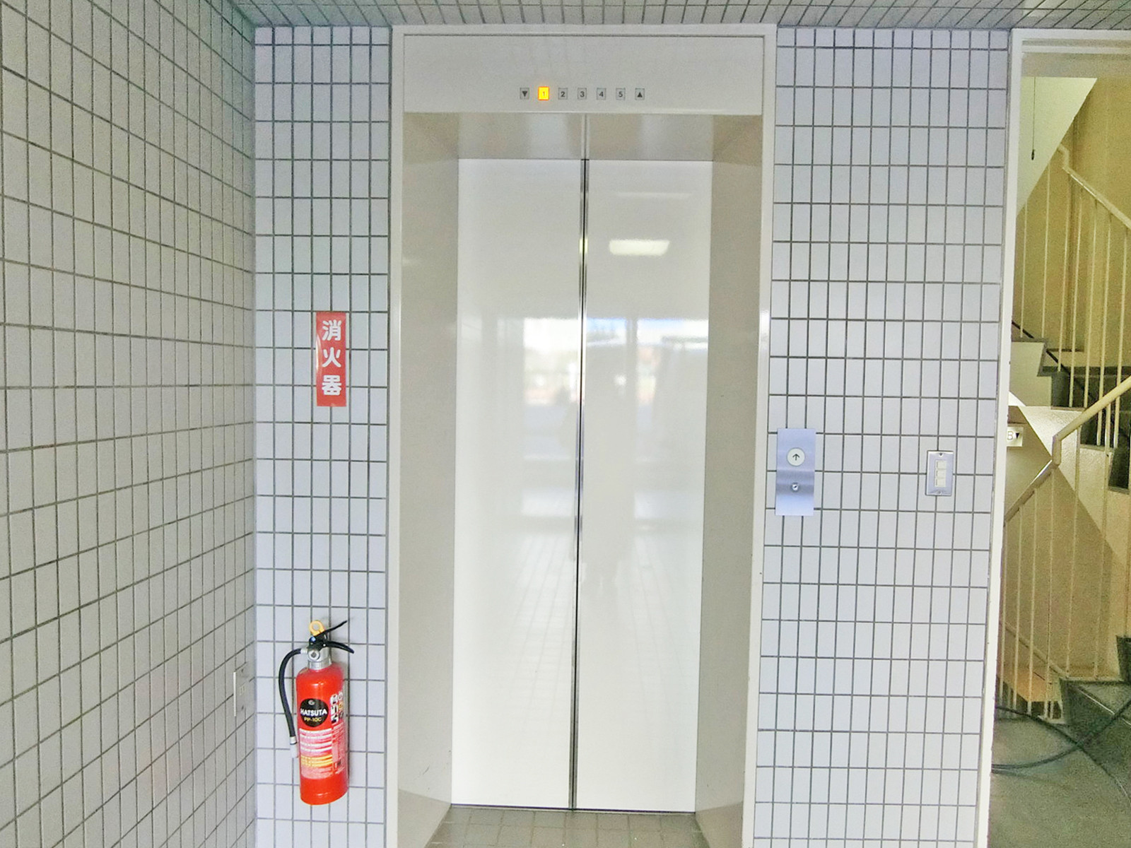 エレベーター