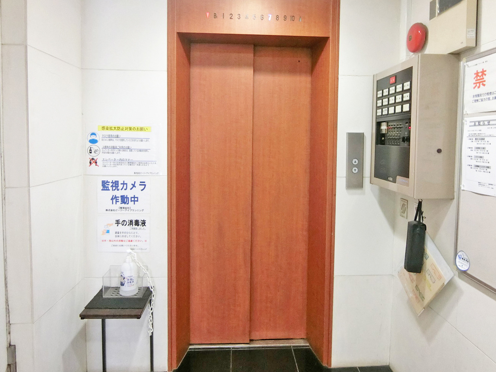 エレベーター