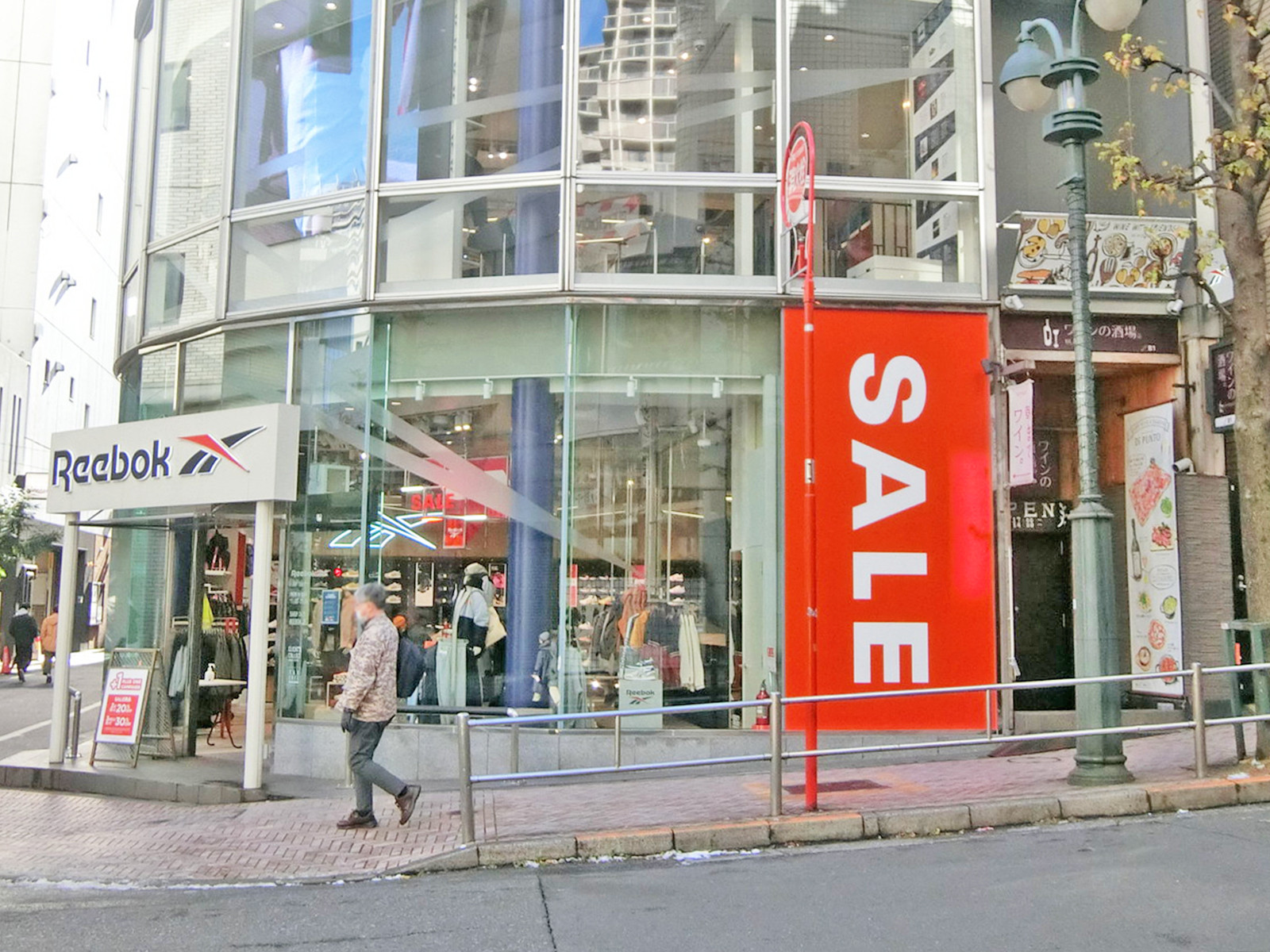 1階店舗の様子