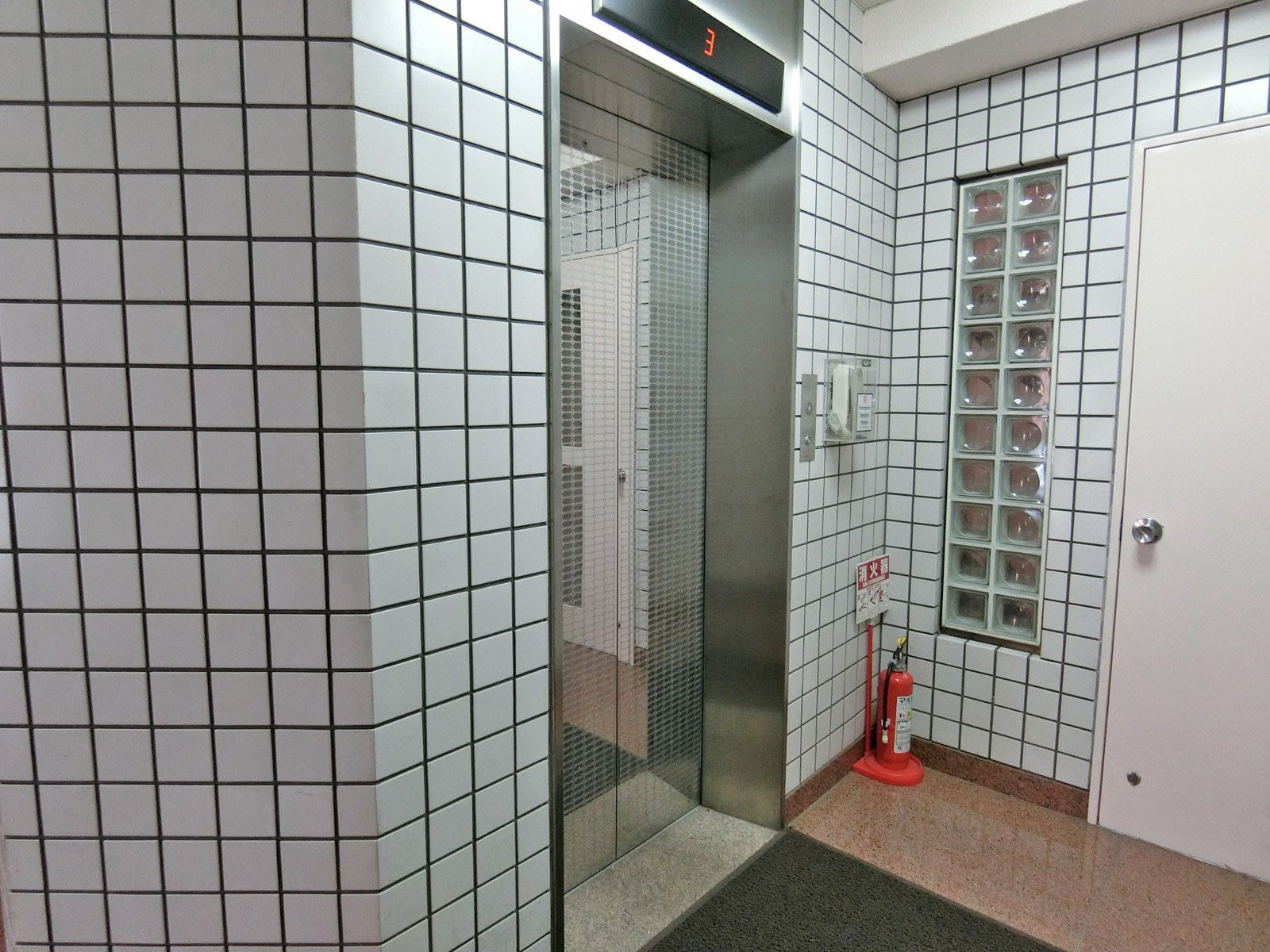 エレベーター