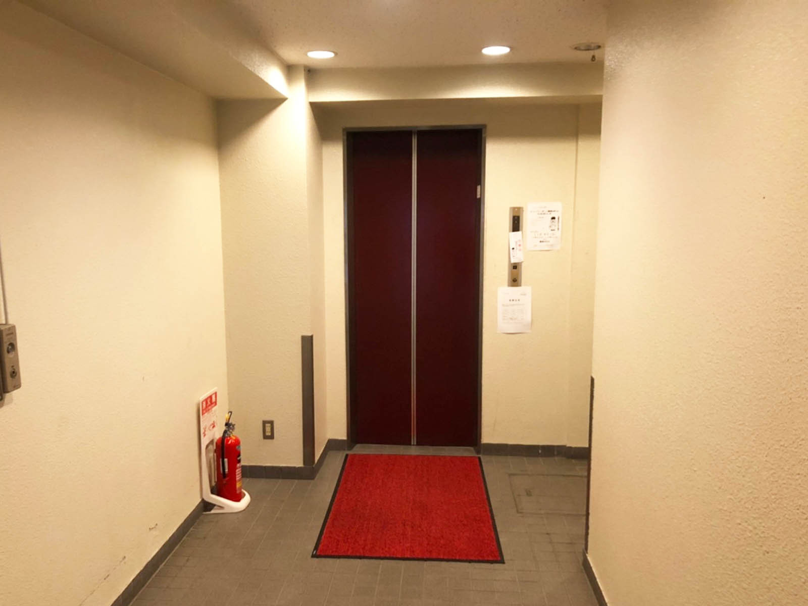 エレベーター
