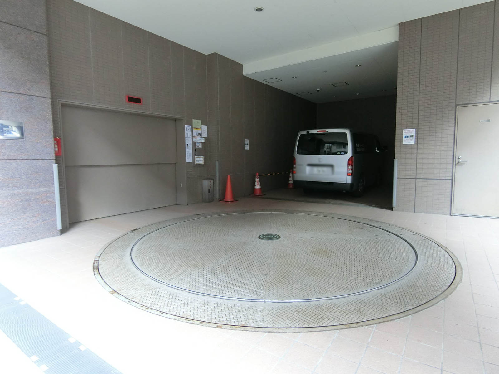駐車場