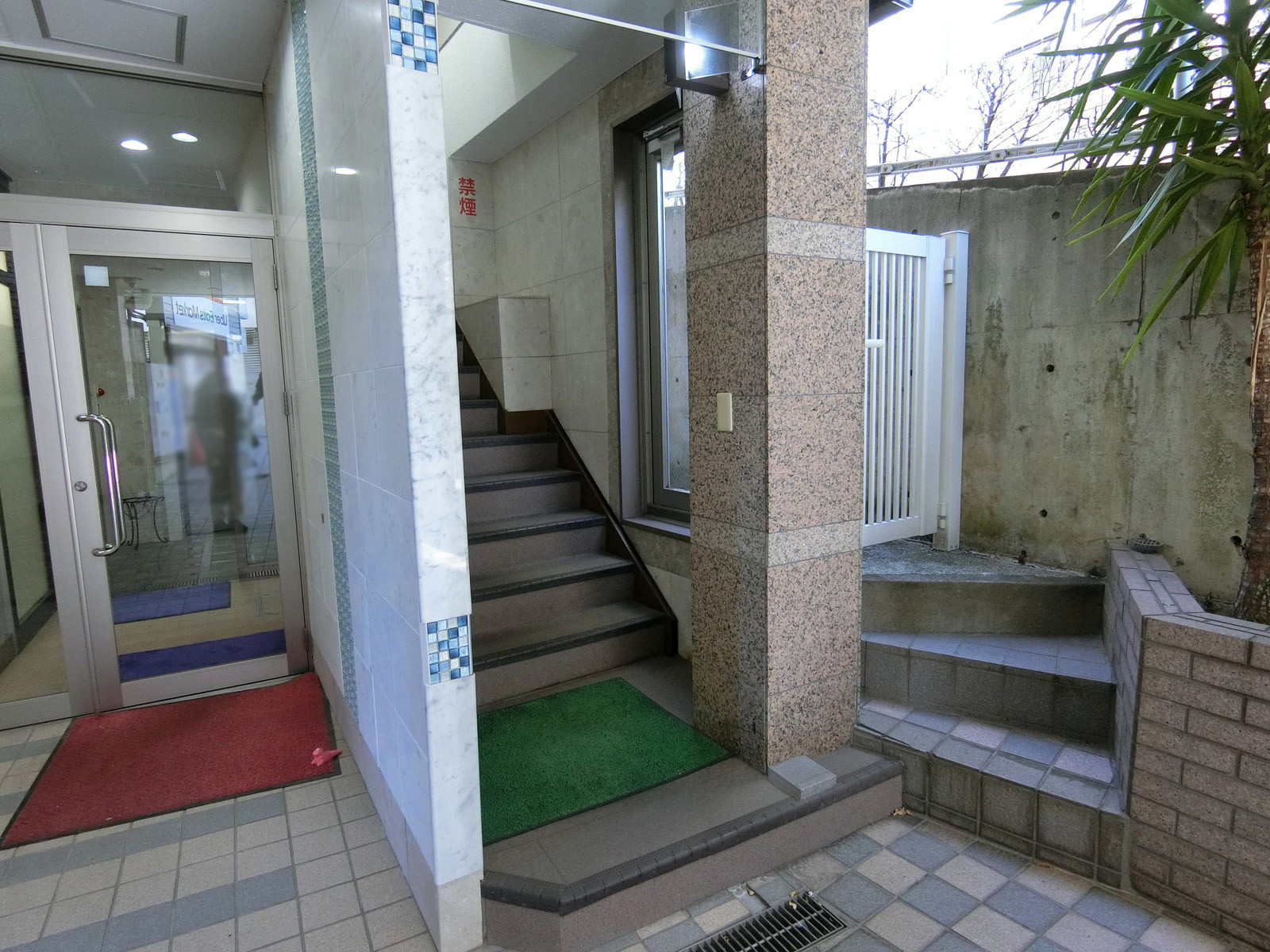 内階段