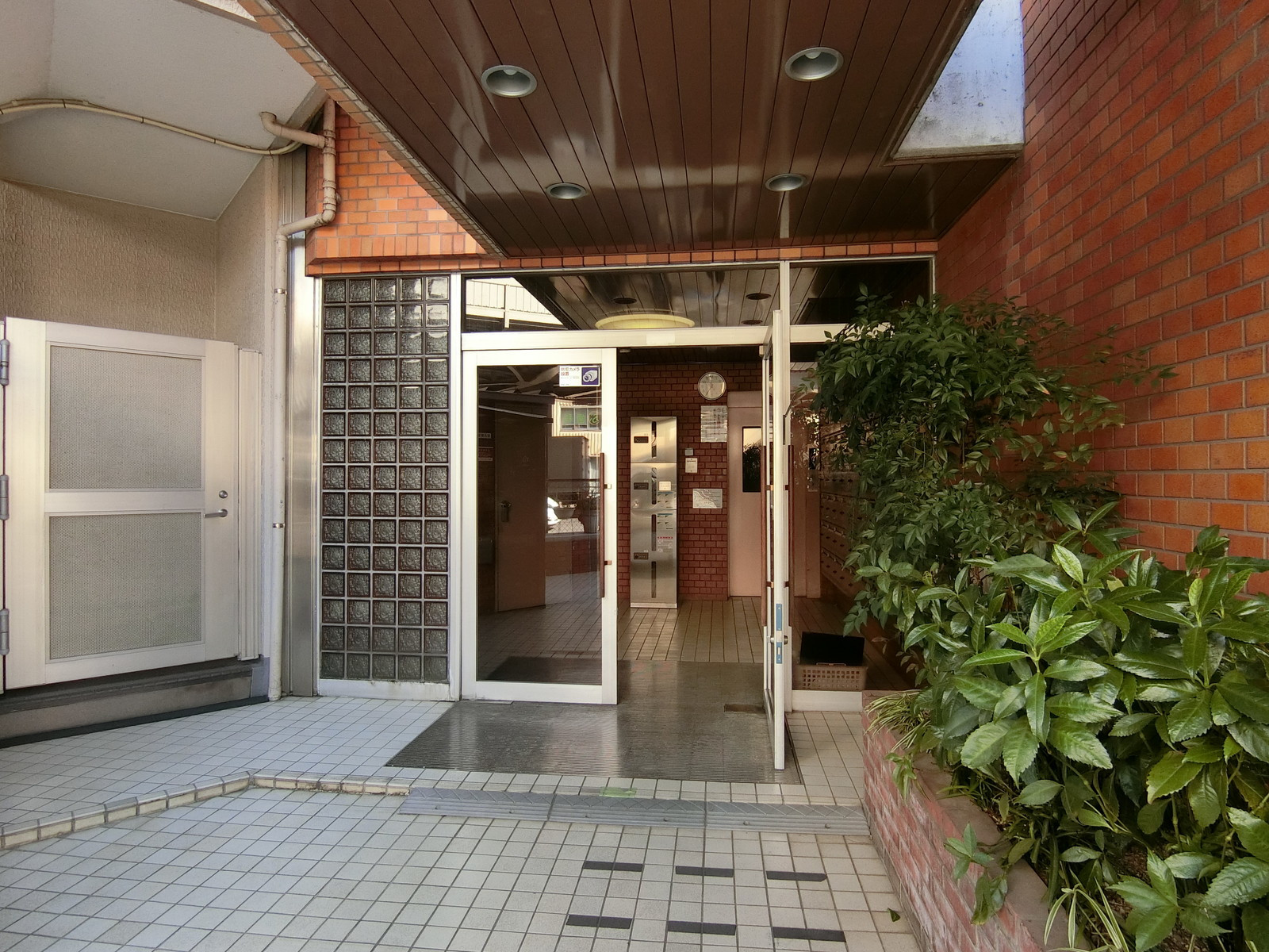 住居出入り口