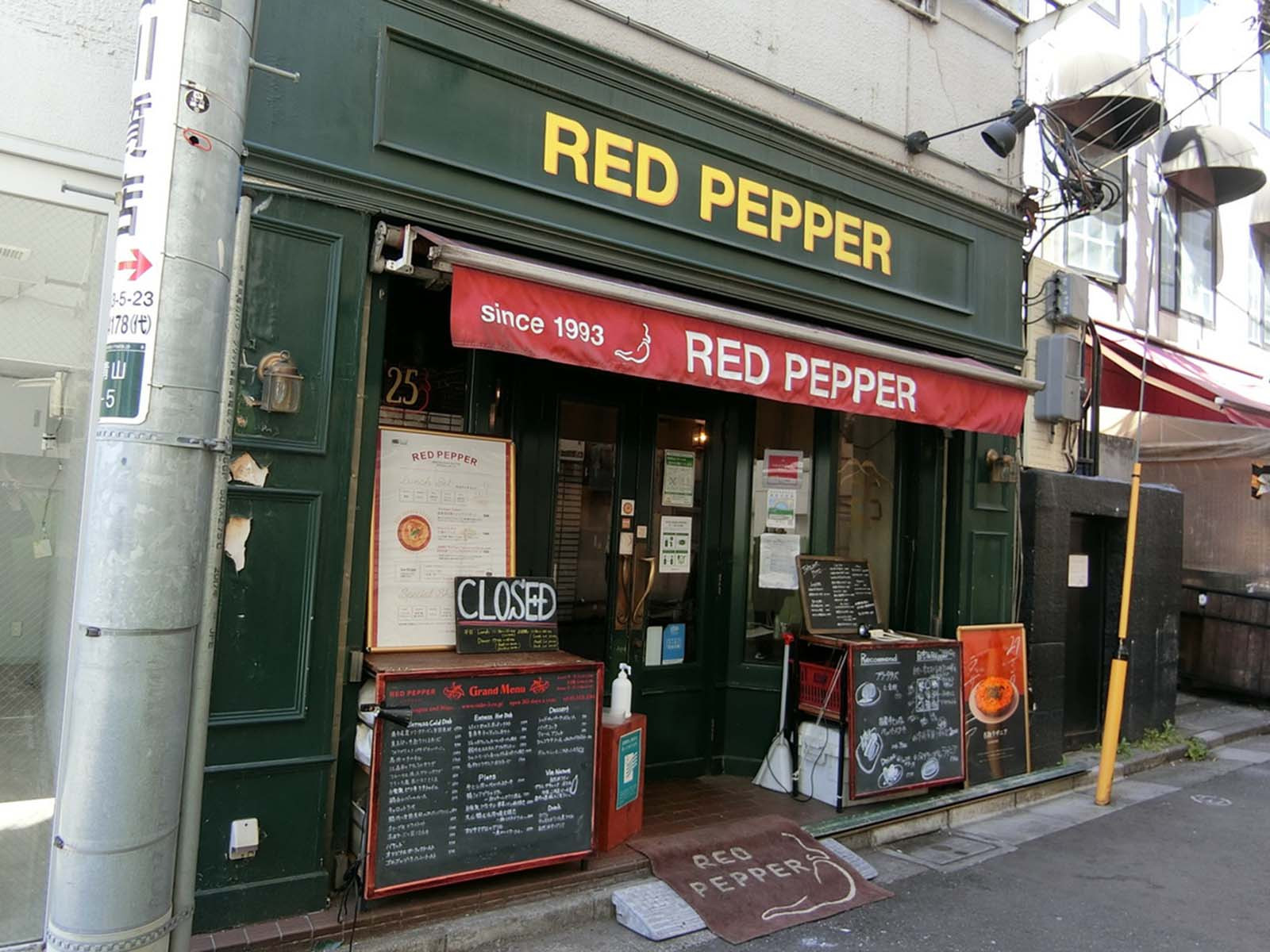1階飲食店の様子