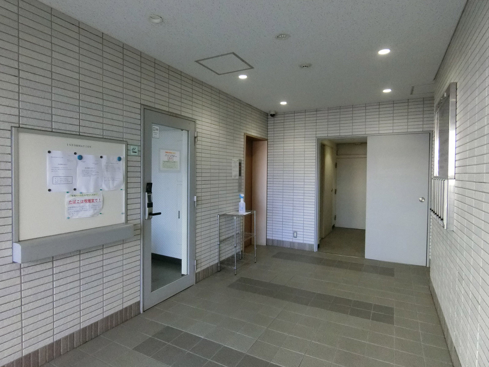 エントランス