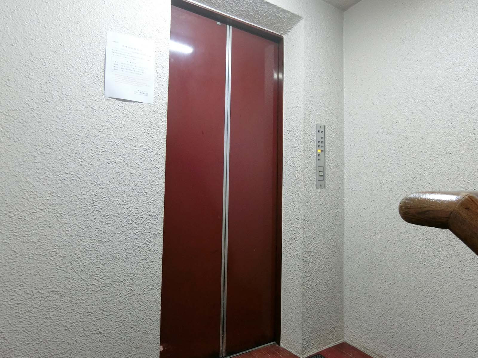 エレベーター