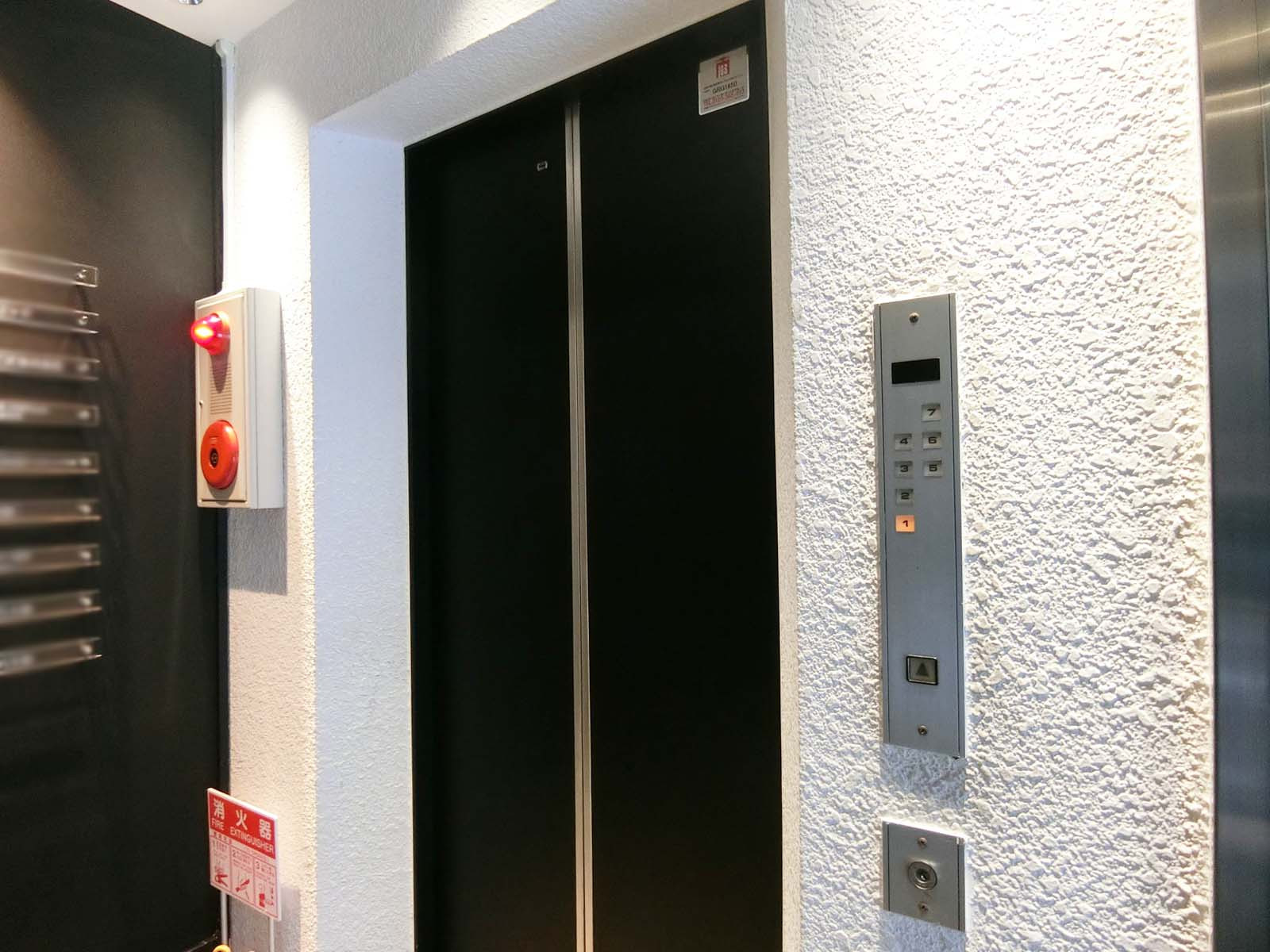エレベーター