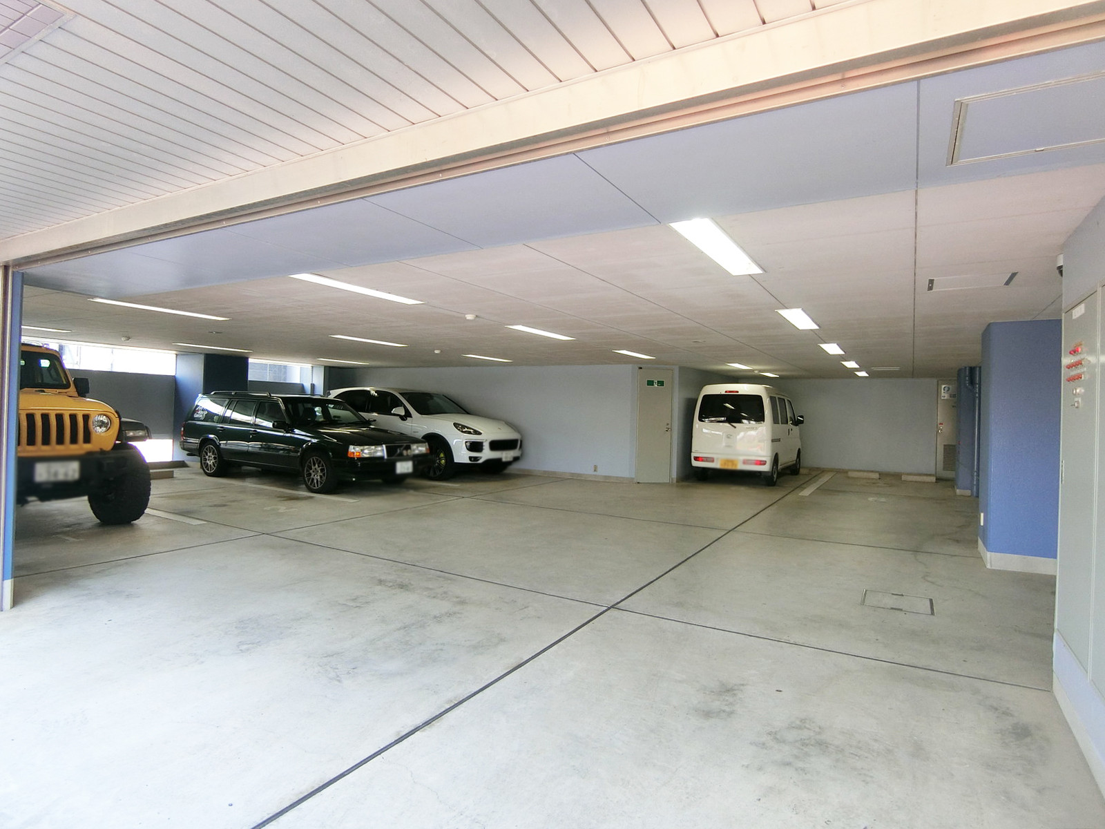 駐車場