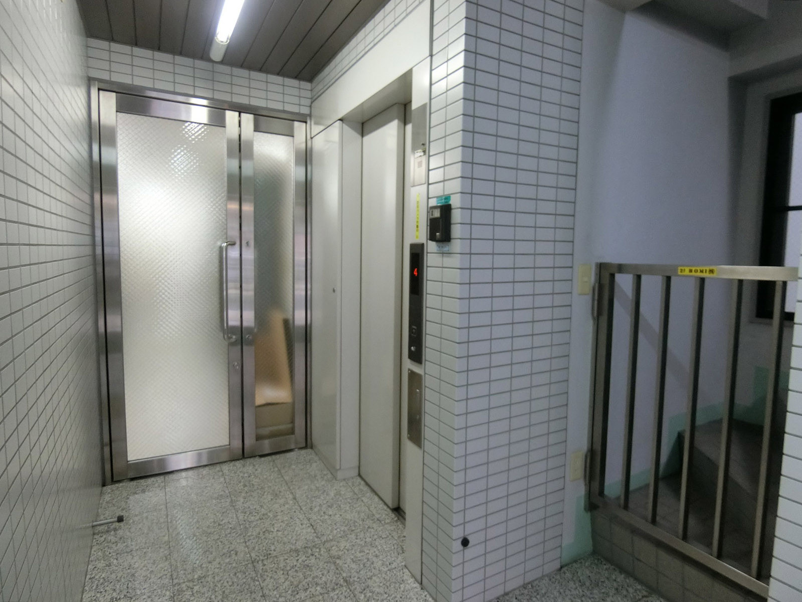 エレベーター