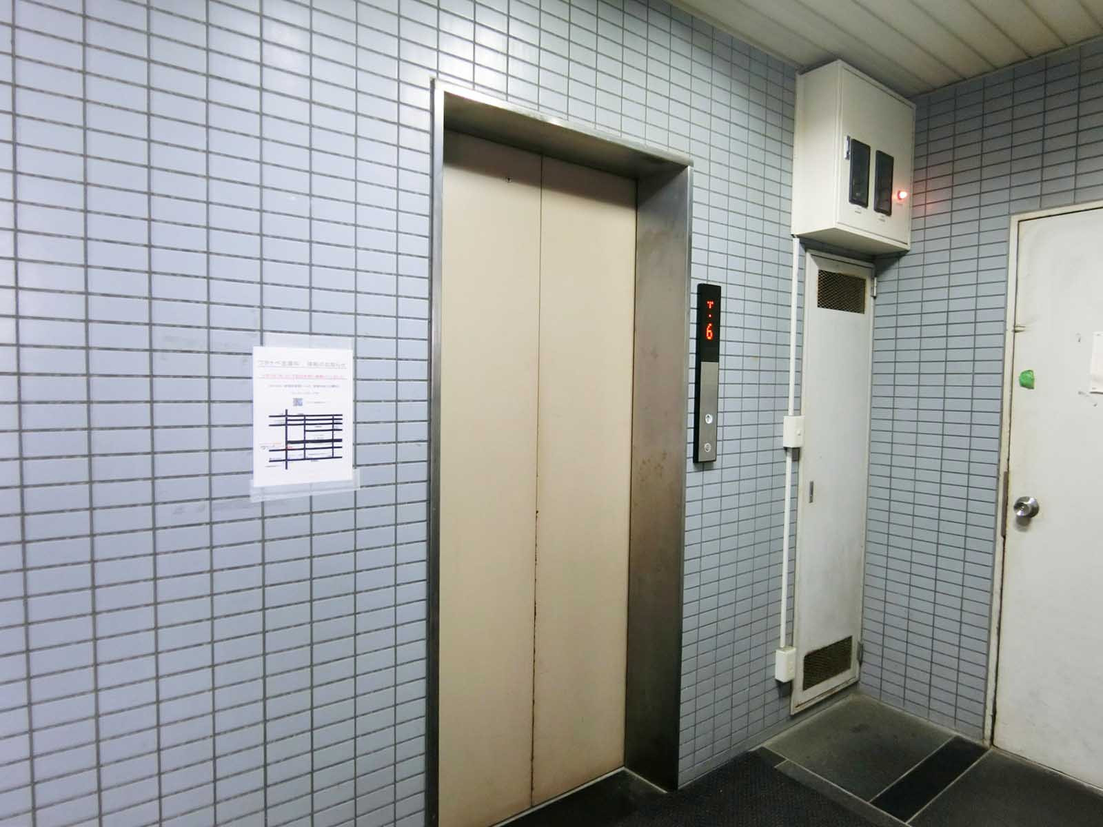 エレベーター
