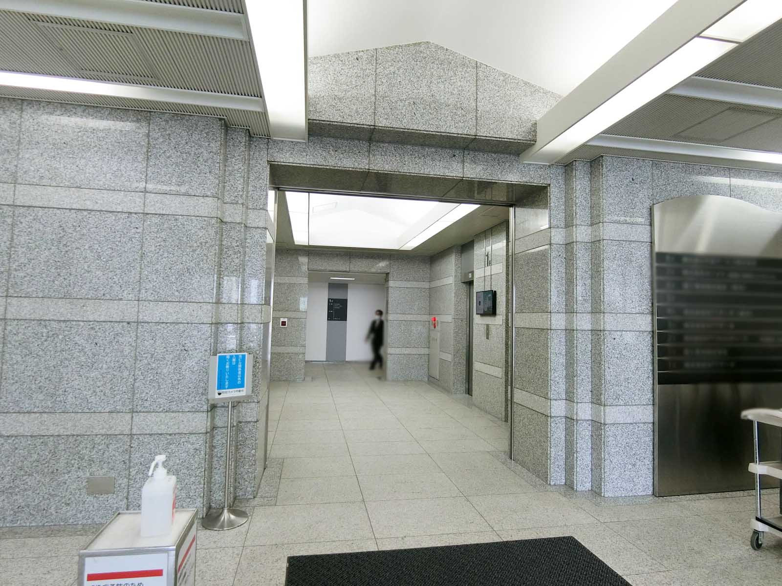 エントランス