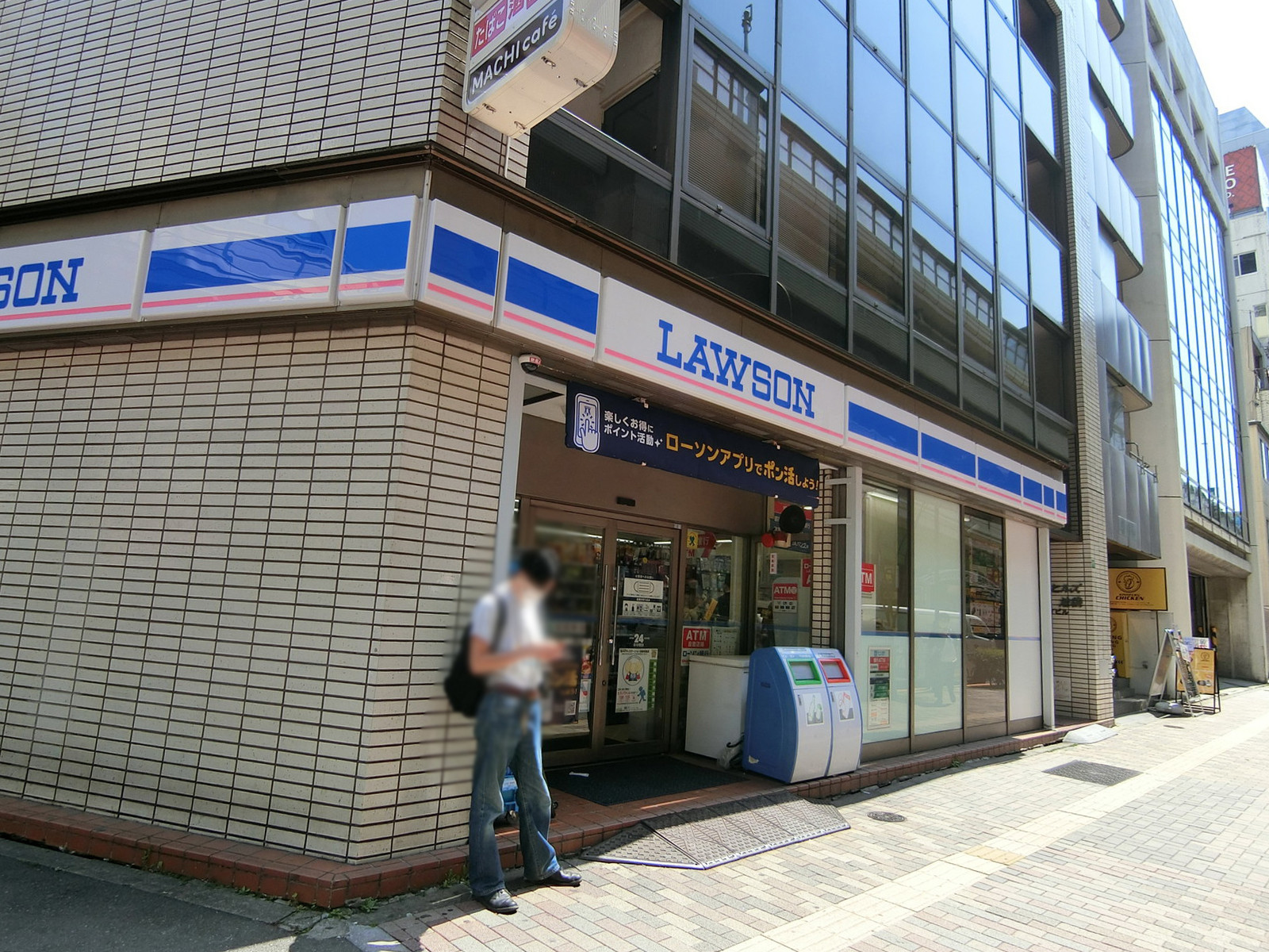 1階のローソン