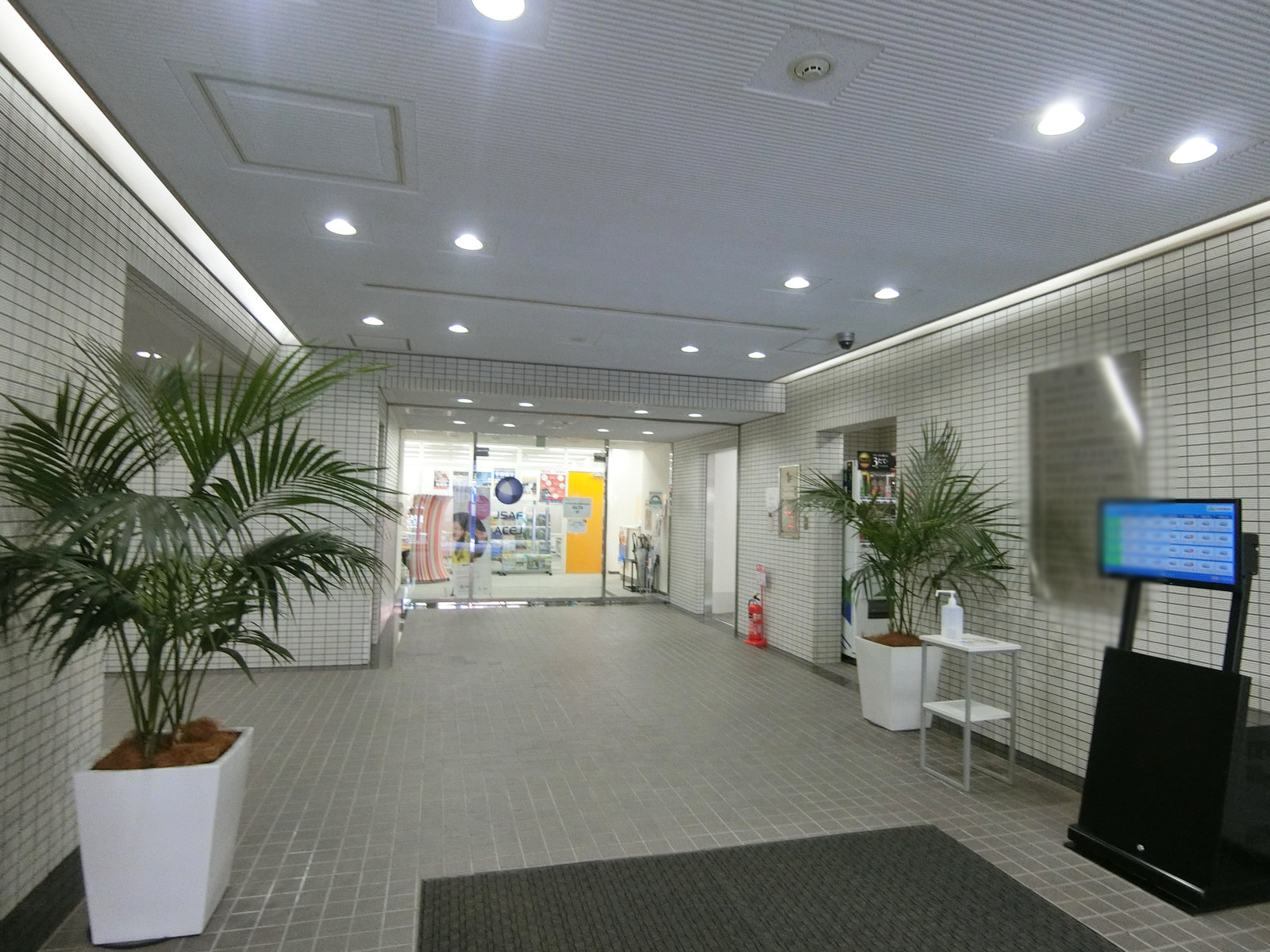 エントランス