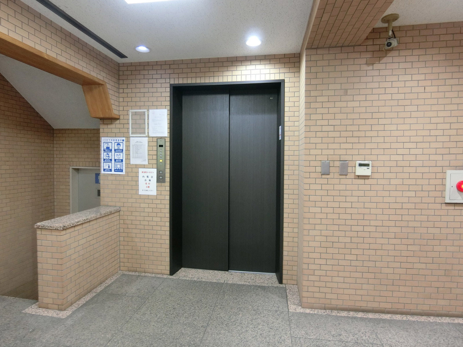 エレベーター