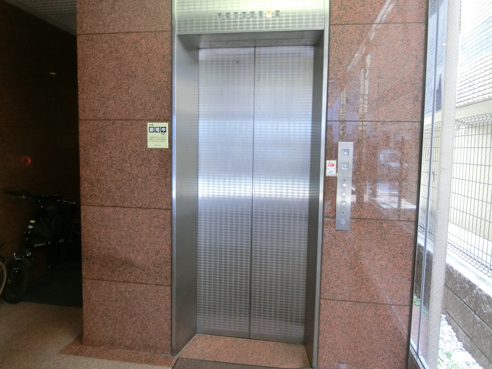エレベーター