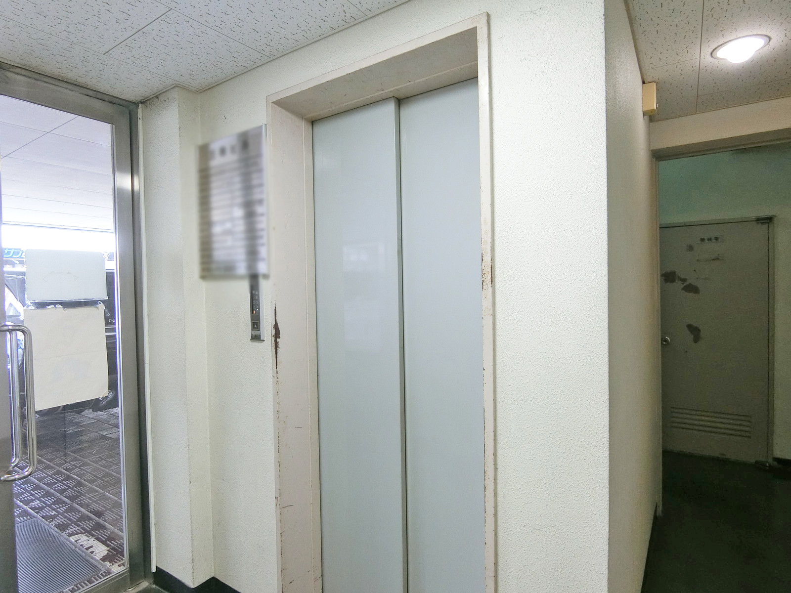 エレベーター