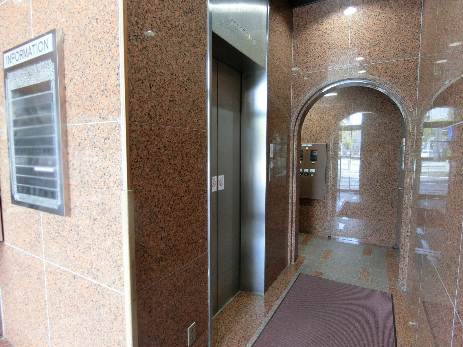 エレベーター