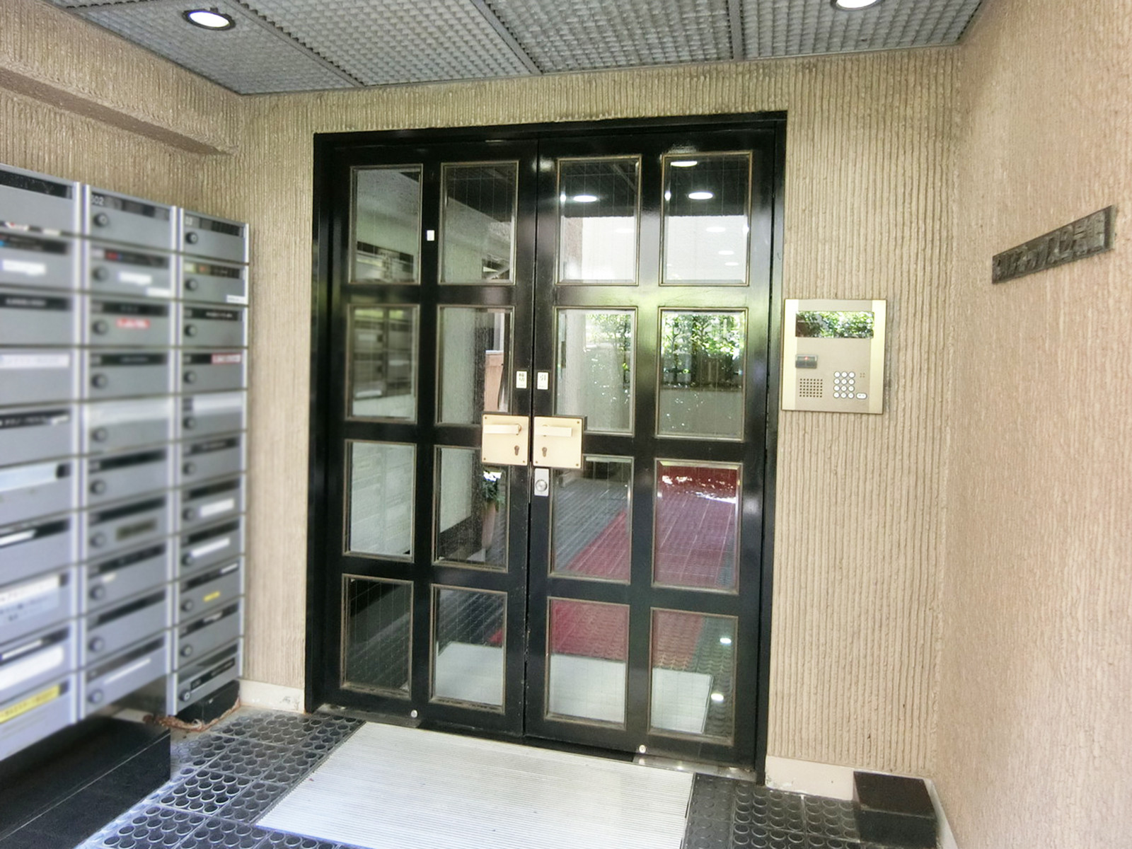 物件出入り口