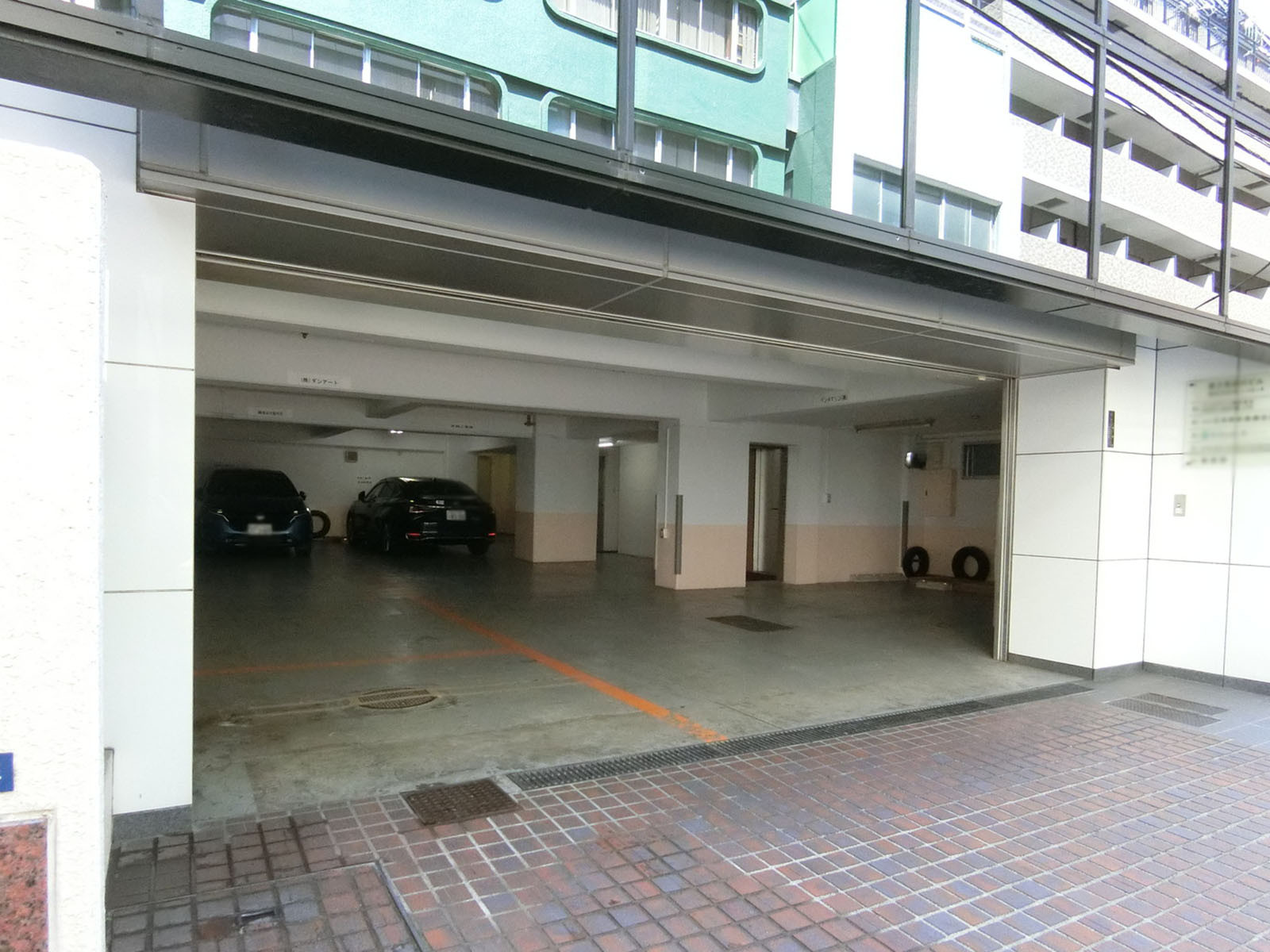 駐車場併設