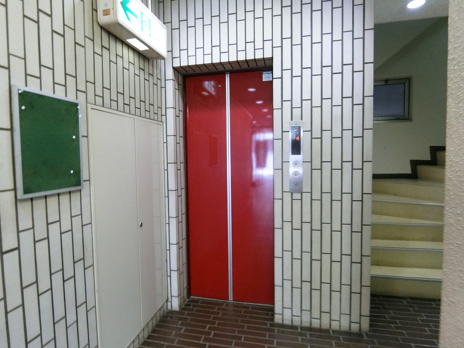 エレベーター