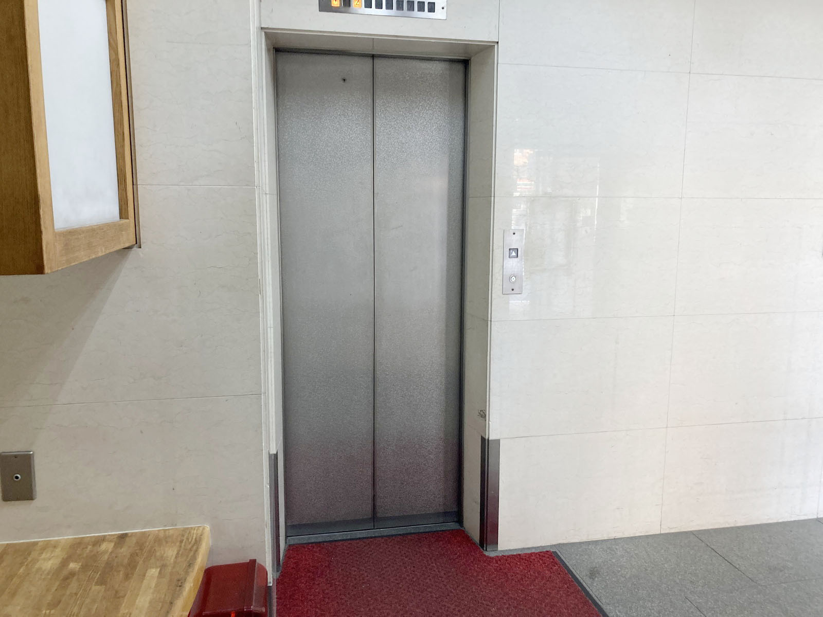 エレベーター