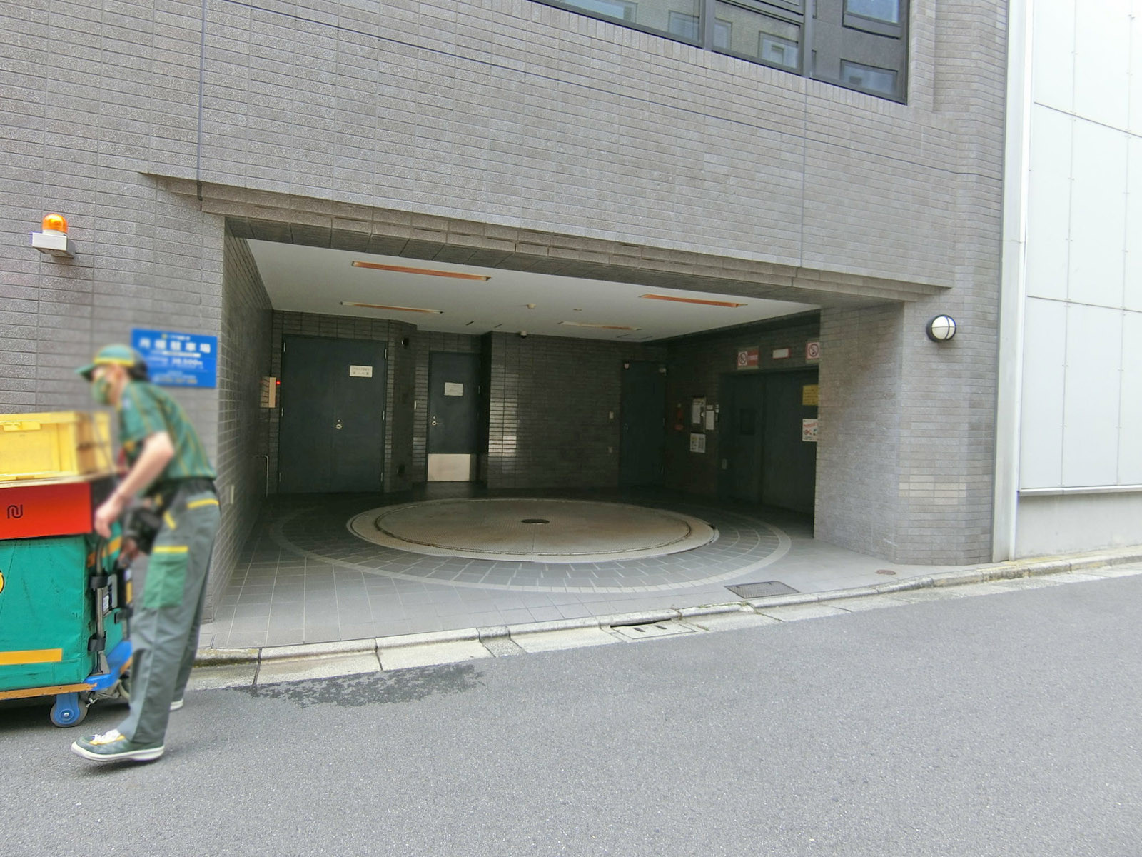 駐車場