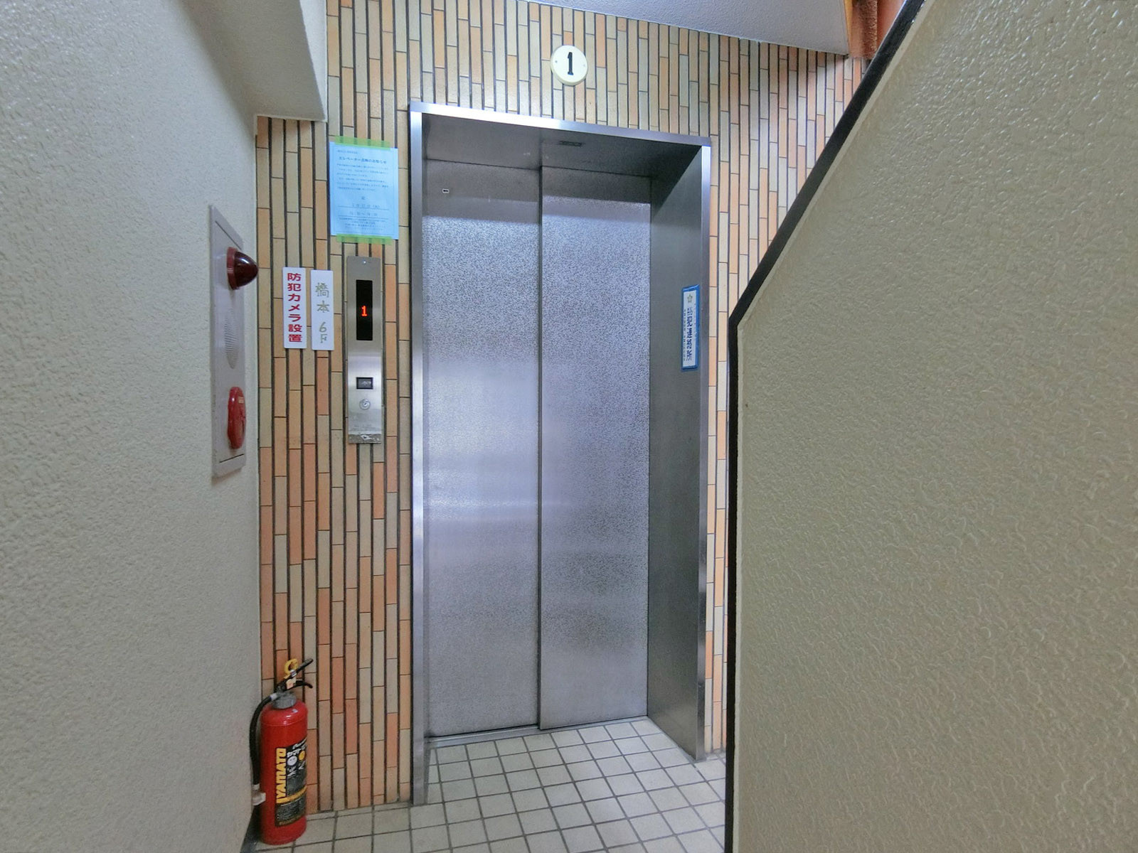エレベーター