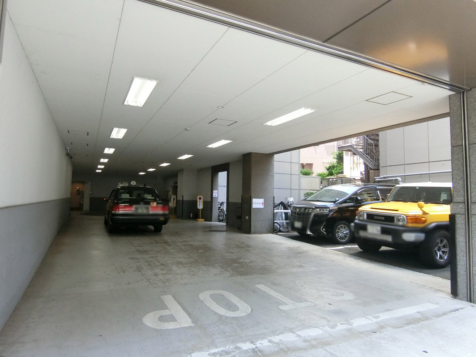 駐車場