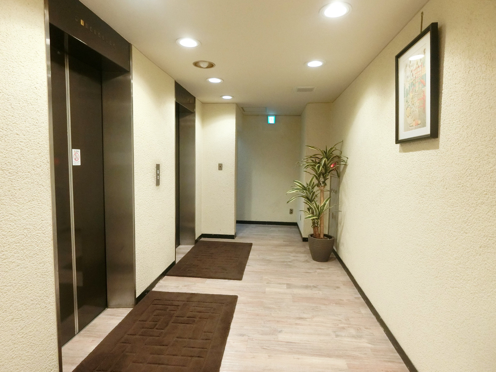 エレベーターホール