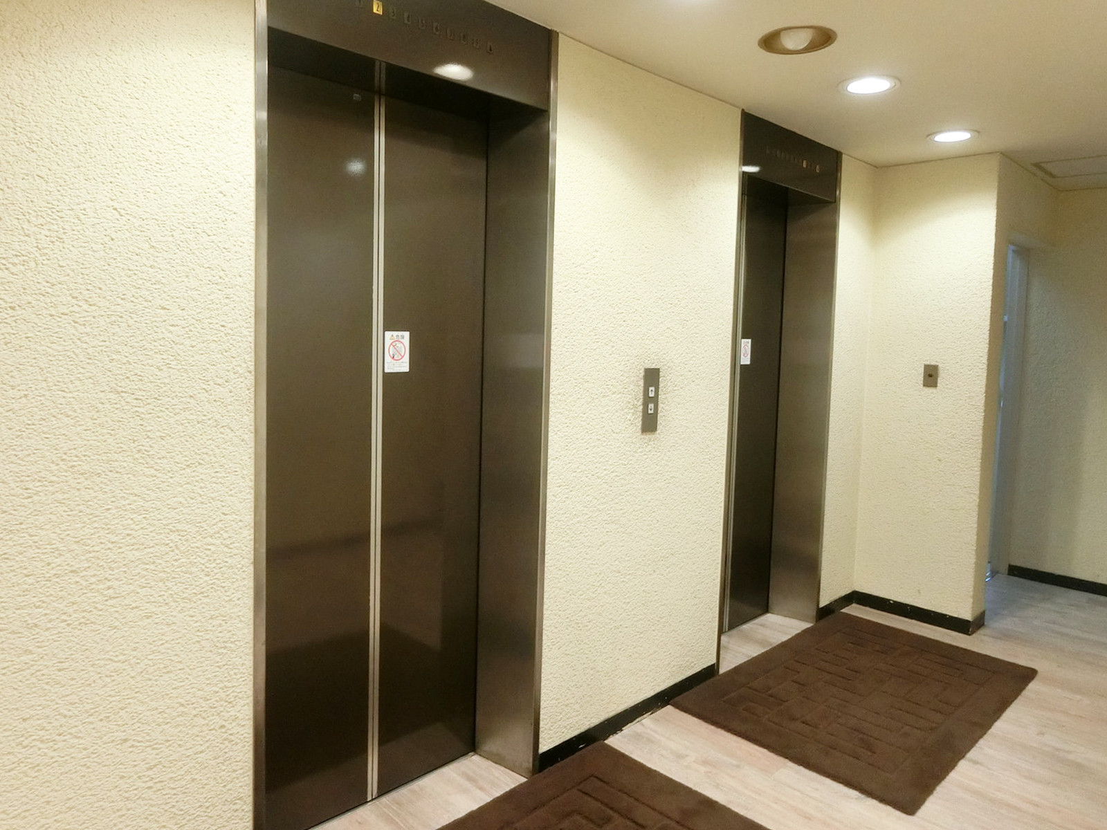 エレベーター