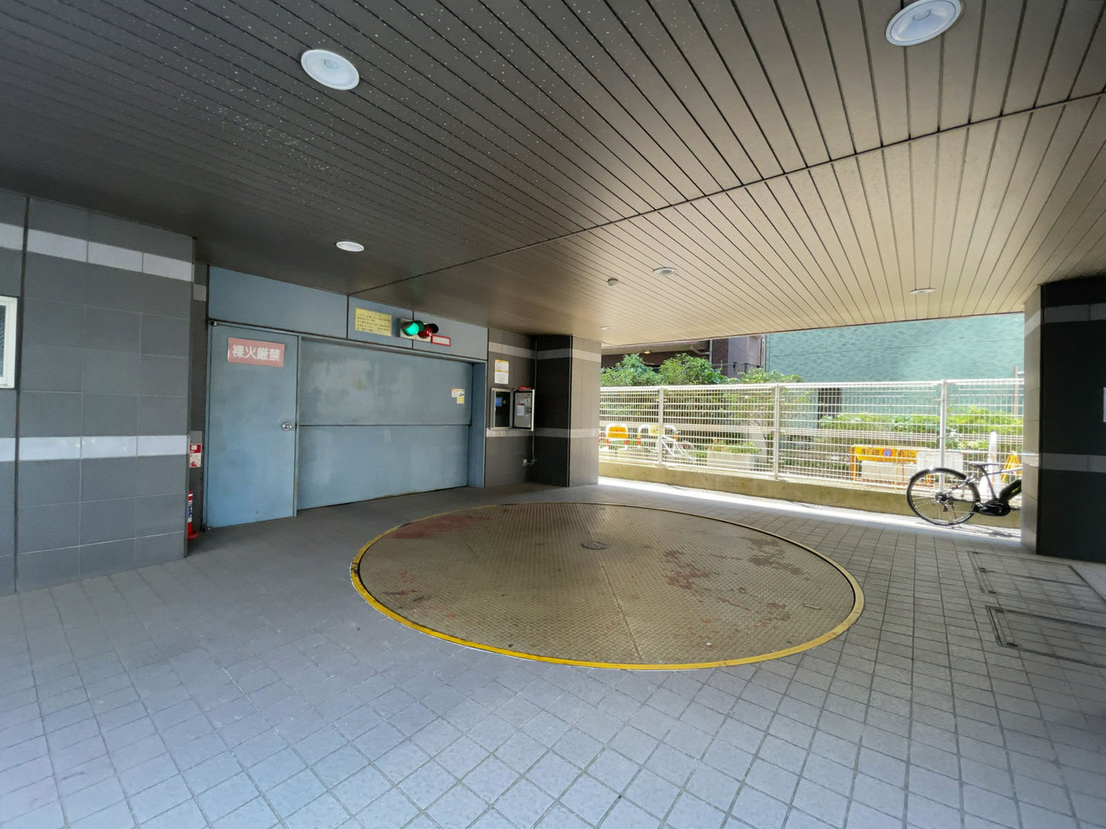 駐車場
