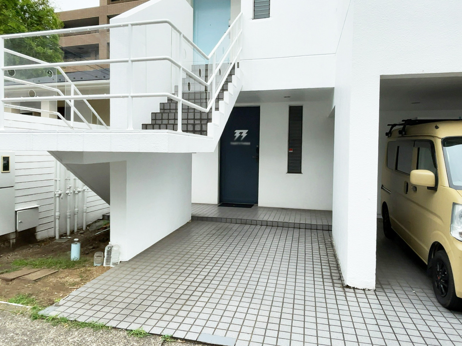 物件出入り口
