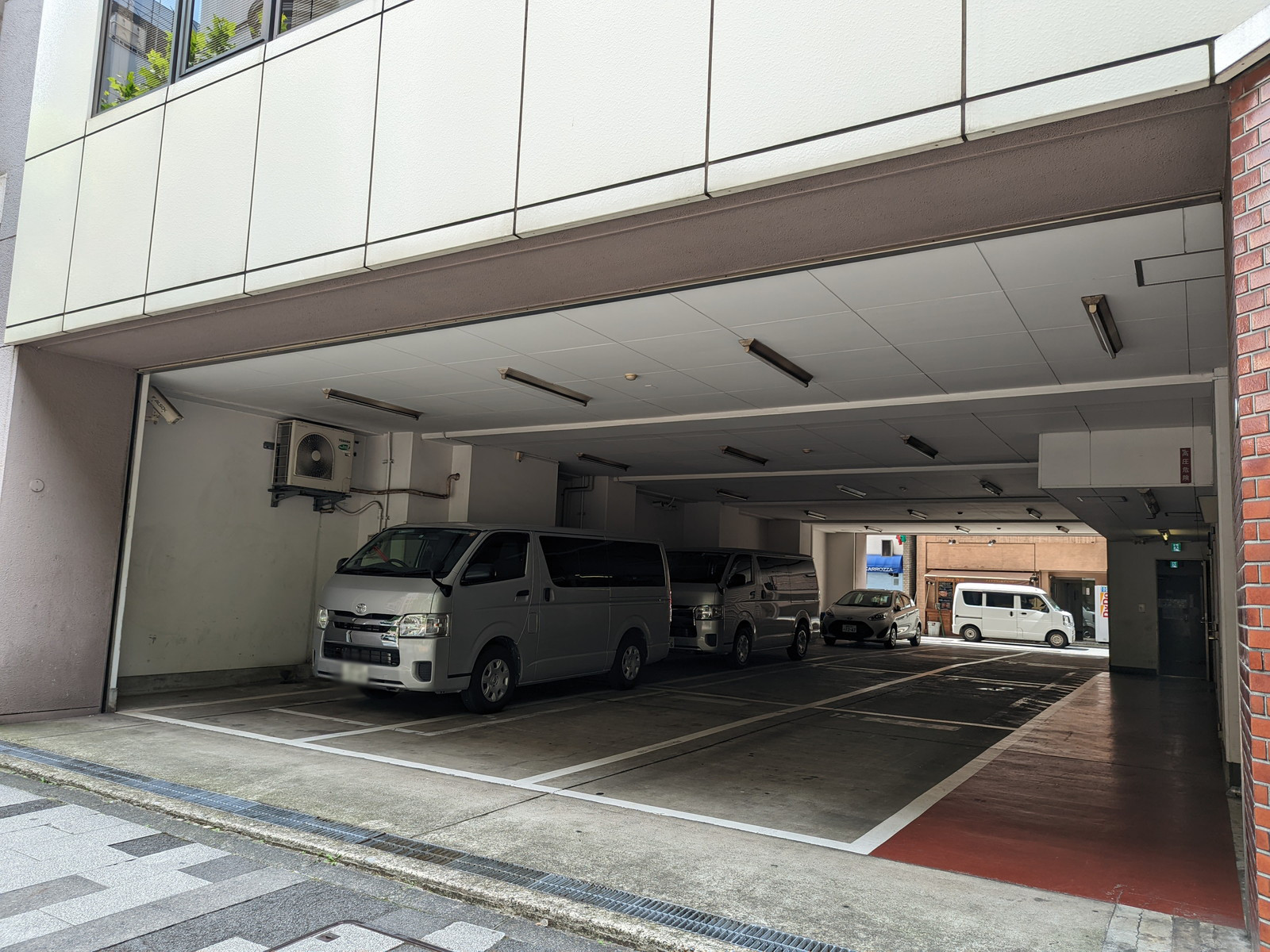 駐車場