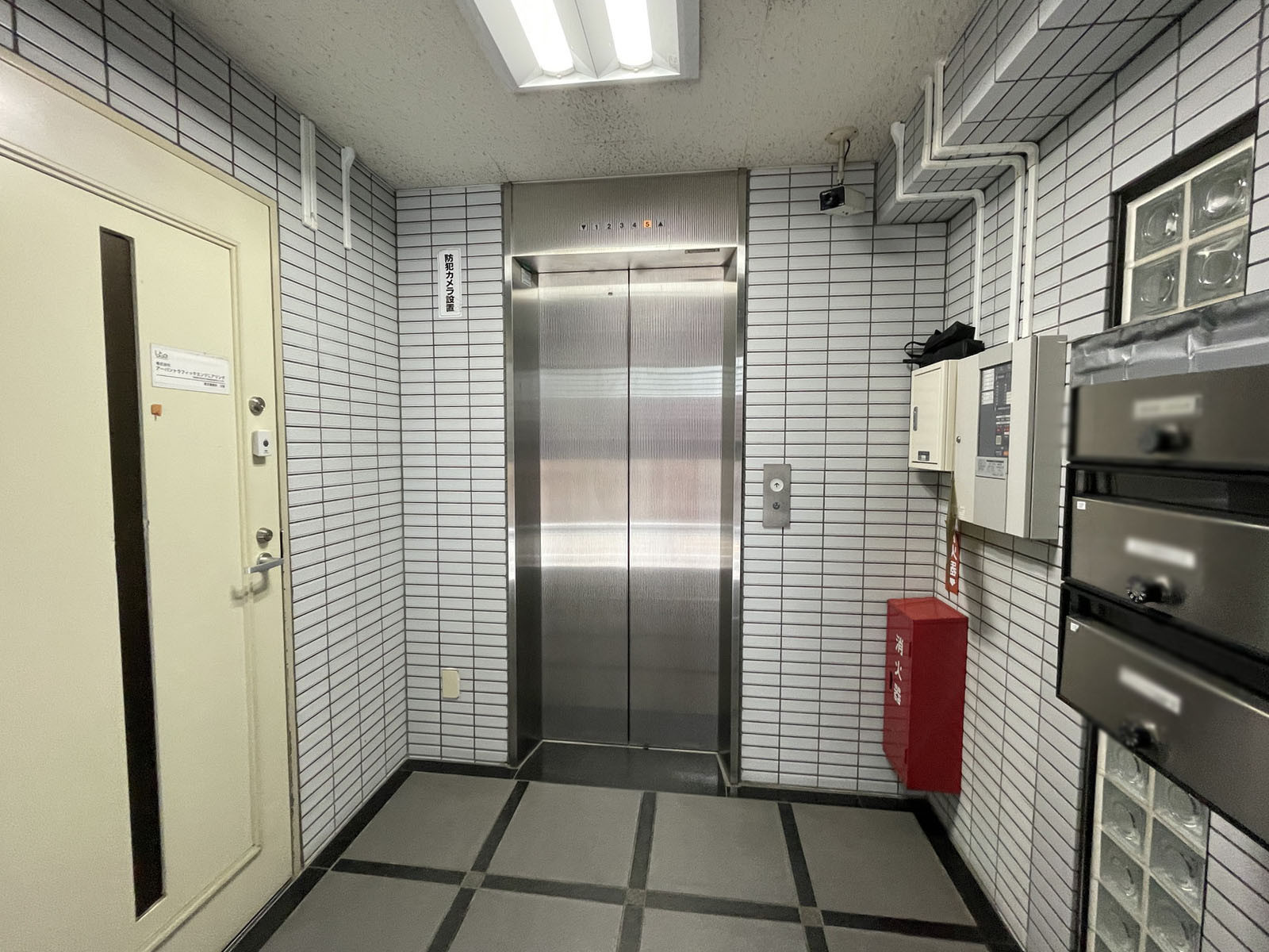 エレベーター