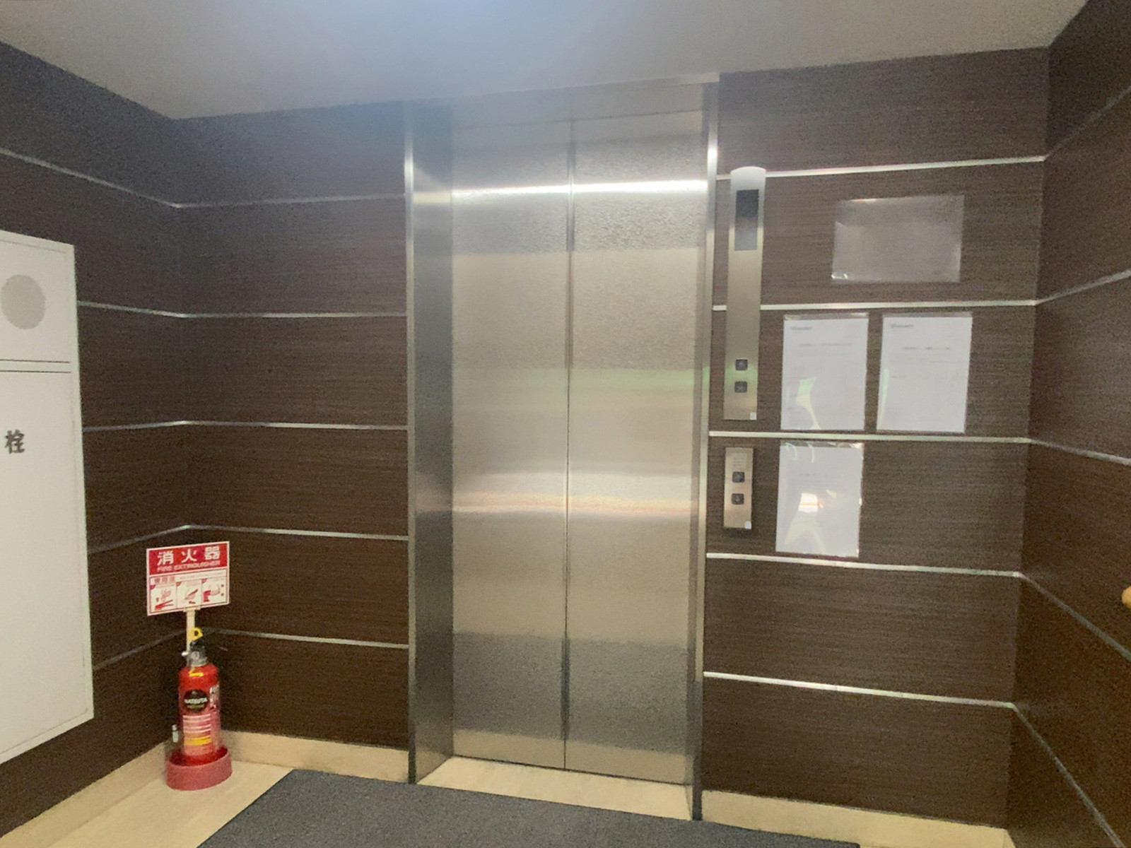 エレベーター