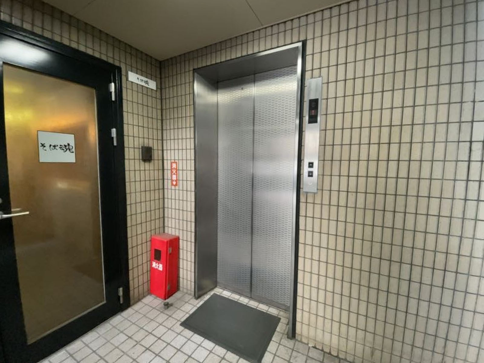 エレベーター