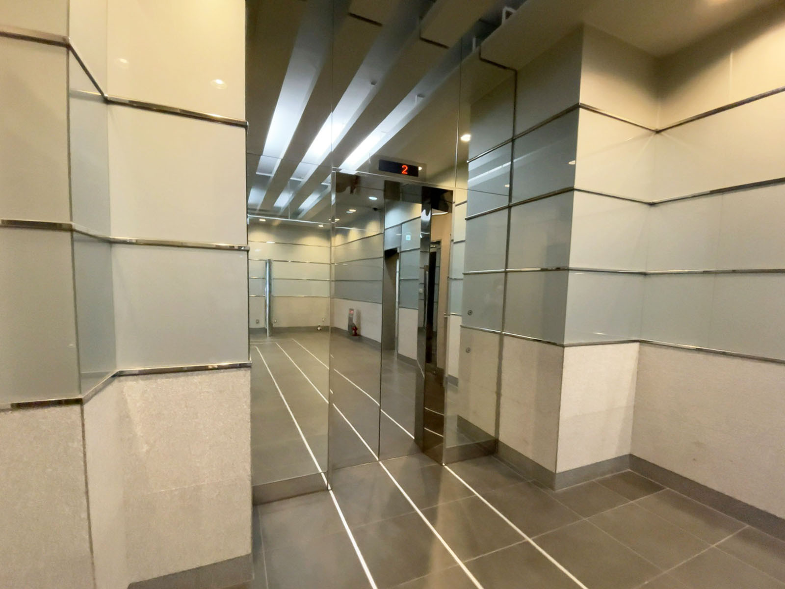 エレベーター