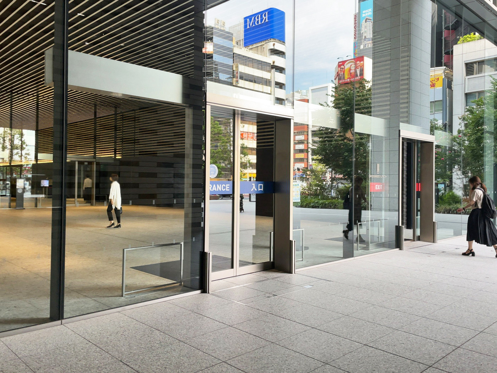 エントランスアプローチ