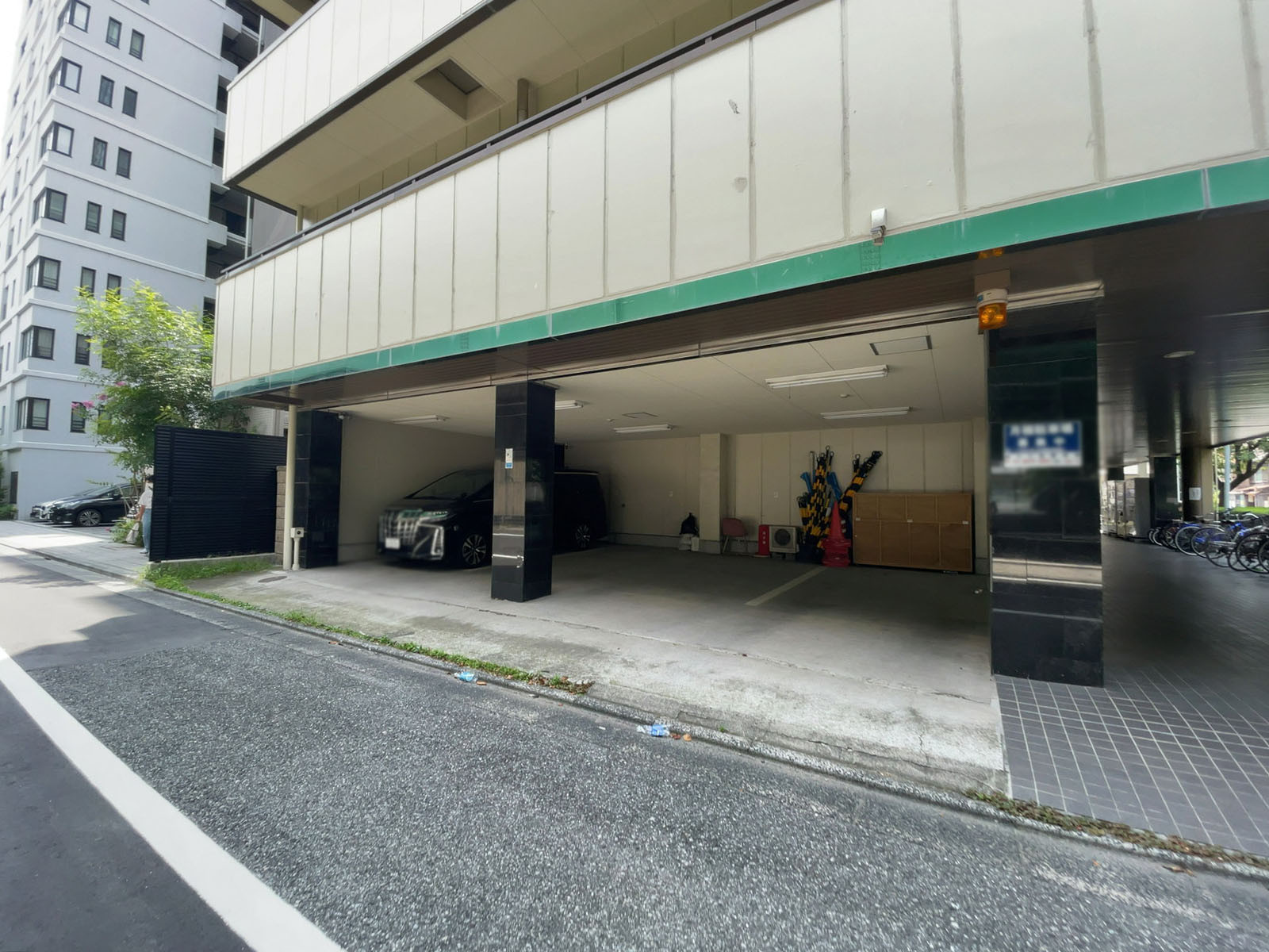 駐車場