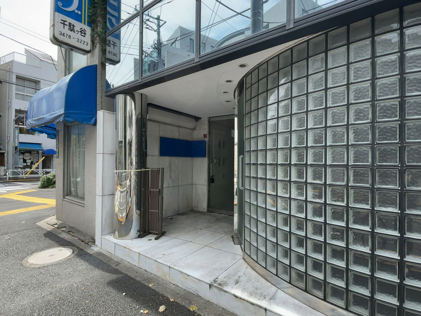 エントランスアプローチ