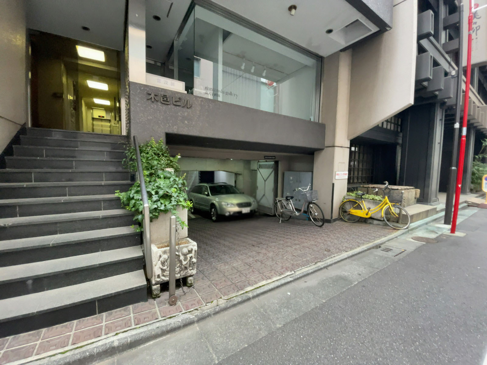 駐車場
